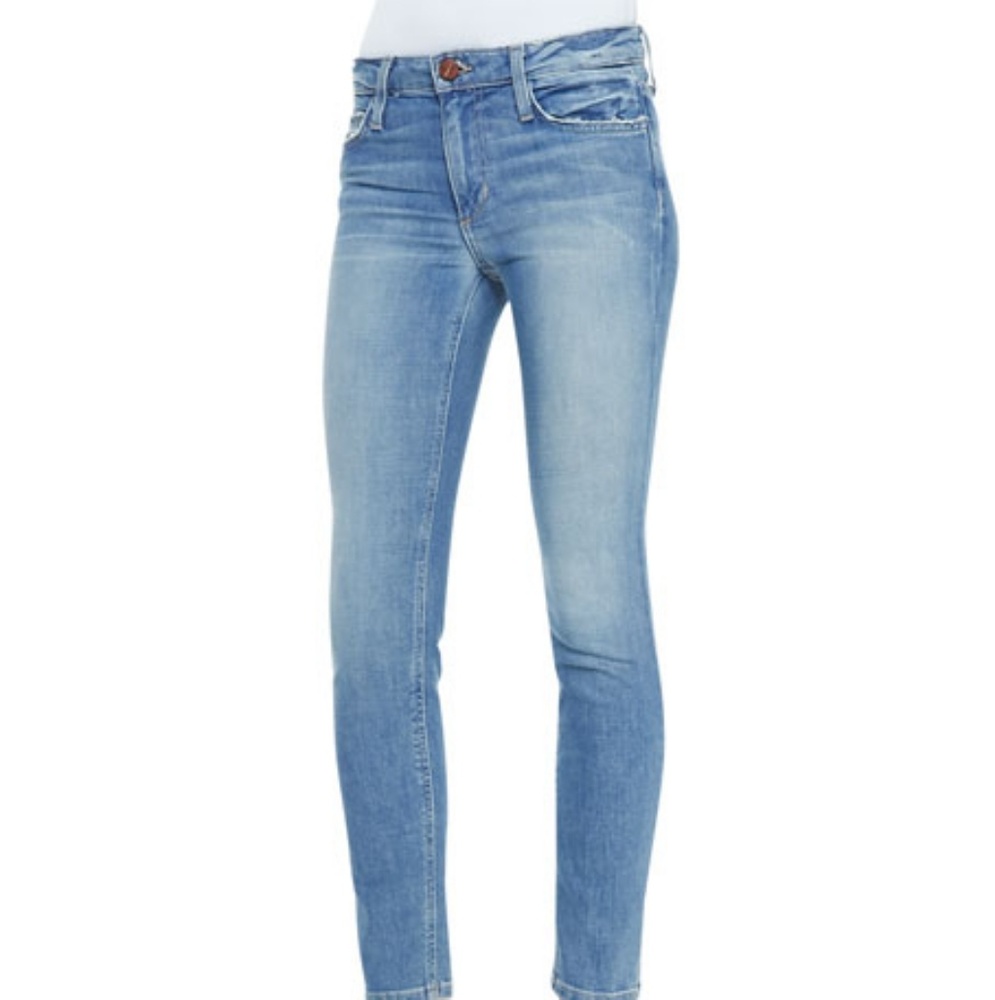 *Light wash* Joe's jeans skinny ankle size 24